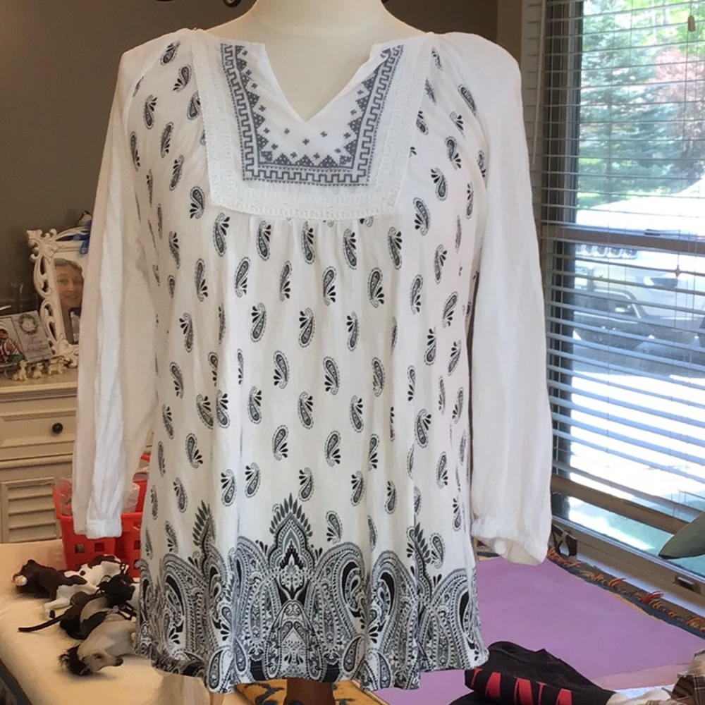 Vintage America medium top, minimal wear
